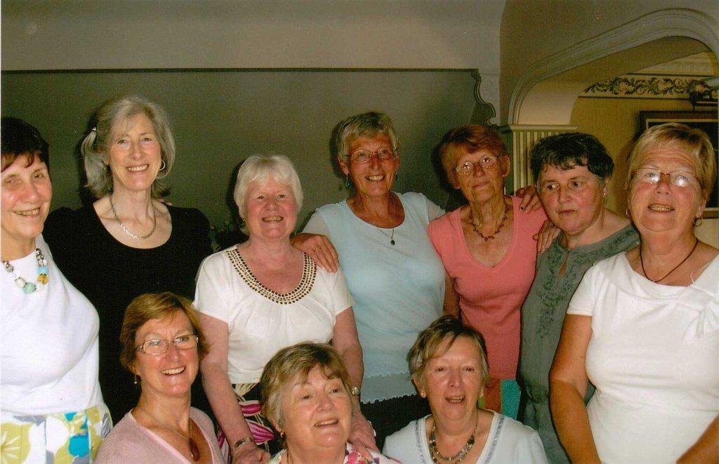 962 Anne , Jean Edwards, Sheila Parker etc (2)